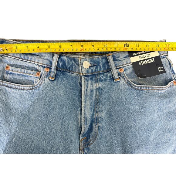 NWT Abercrombie & Fitch Vintage Stretch Athletic Straight Jeans 32x30 Blue Wash - Picture 10 of 13